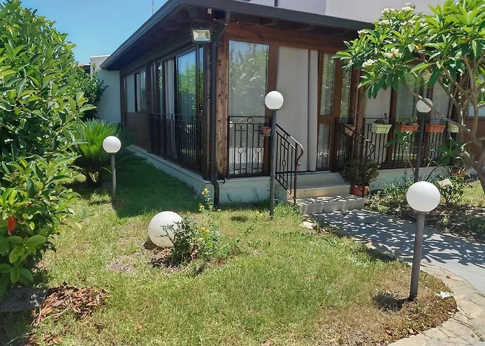 Casa Vacanze Villa Pomelia